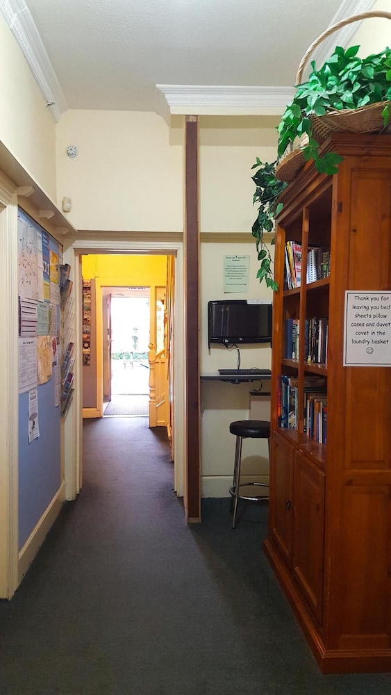 Rucksacker Backpacker Hostel