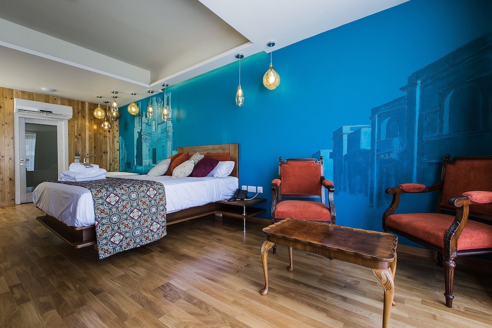 Hotel Murella Living - Image 1