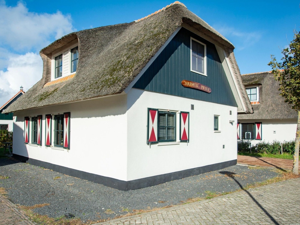 Amicable Villa With Whirlpool