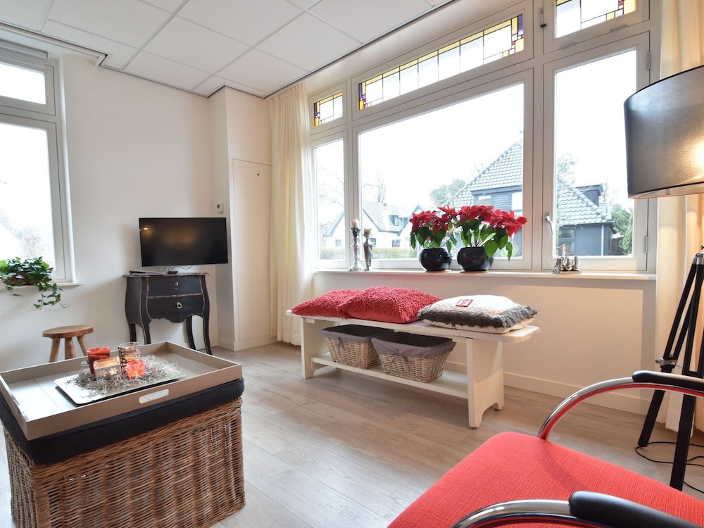 Holiday Home in Bergen Near Bergerbos Forest view 5