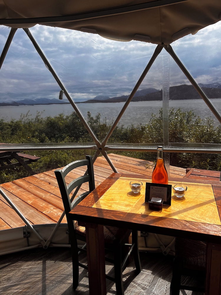 Little Atlin Lodge