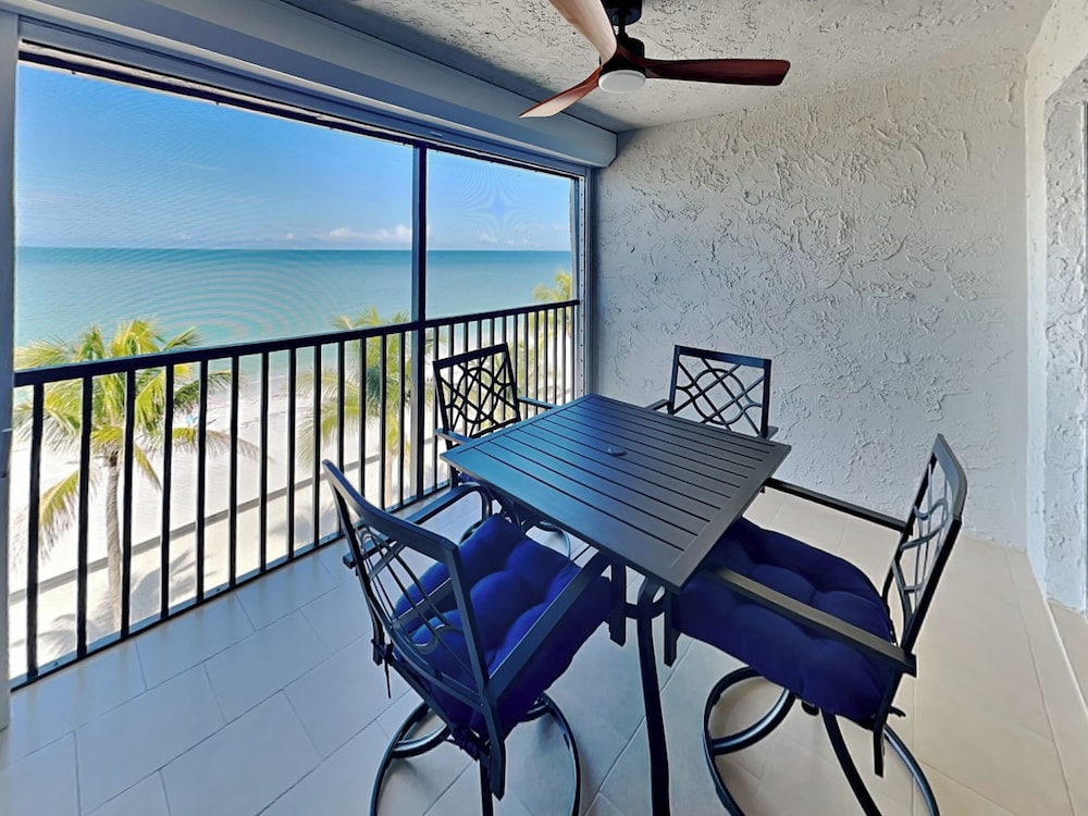 Seaside 5 by Distinctive Beach Rentals