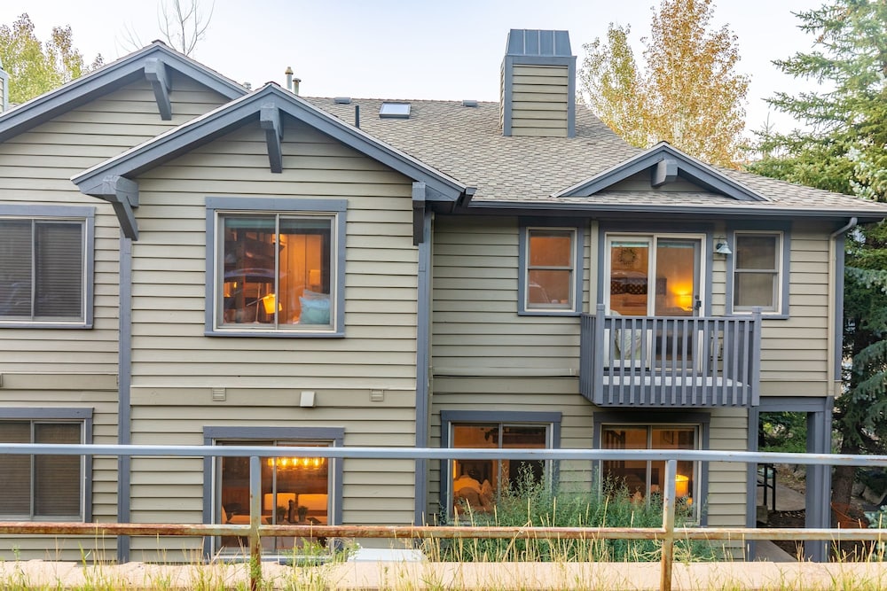 Deer Valley Den by Avantstay Beautiful Home in Ideal Location in Park City