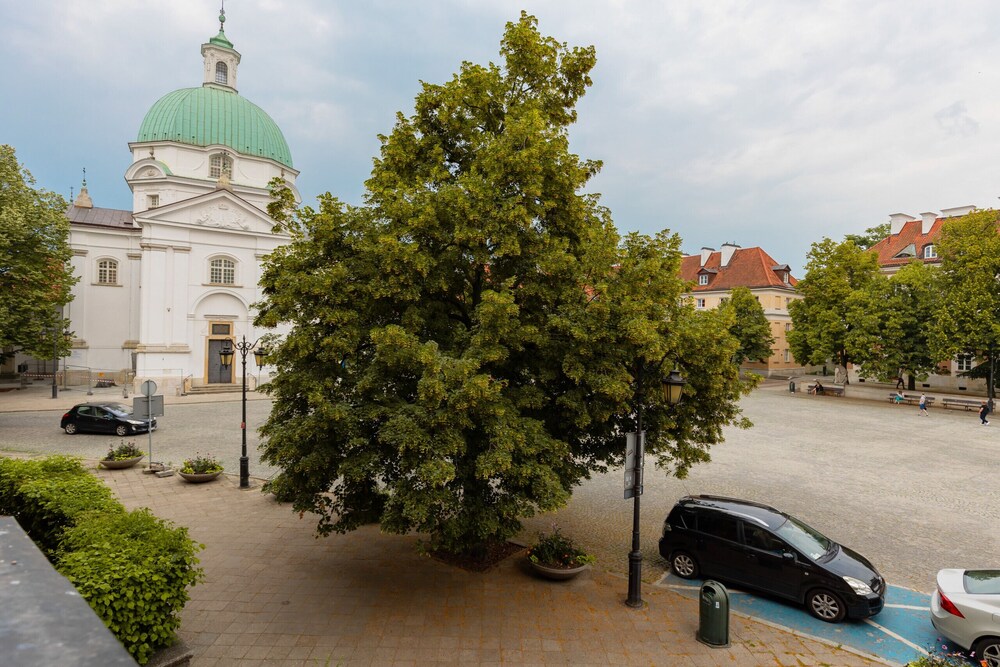 Apartment Rynek Nowego Miasta by Renters view 5