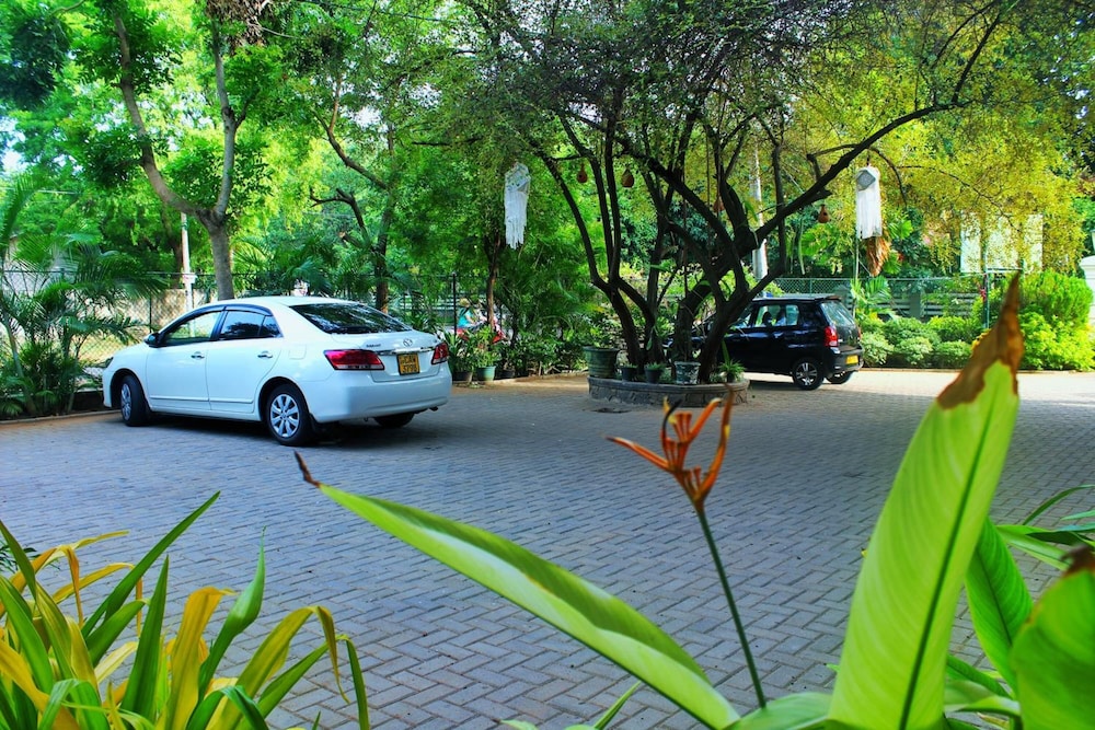 Hotel senora kataragama