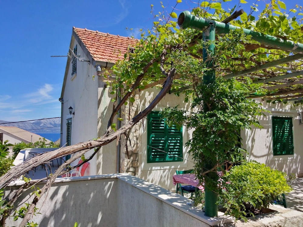 Guest House Hazdovac - Two Bedroom Apartment With Terrace and Sea View view 4