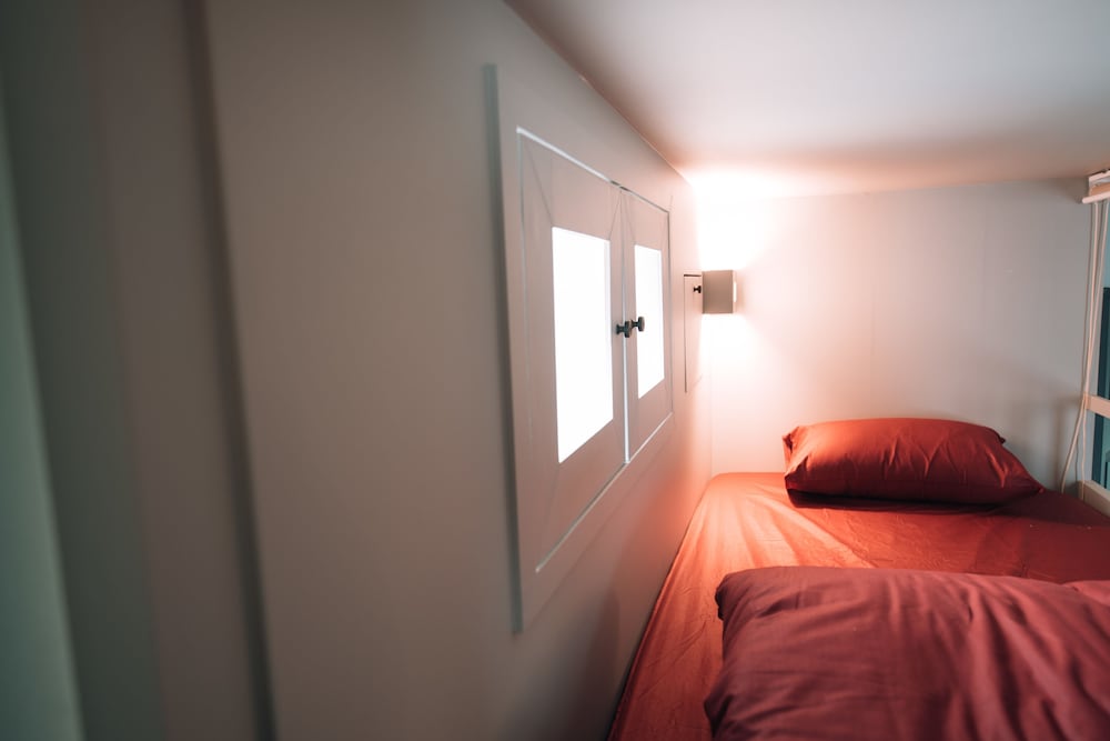 Midtown Hostel