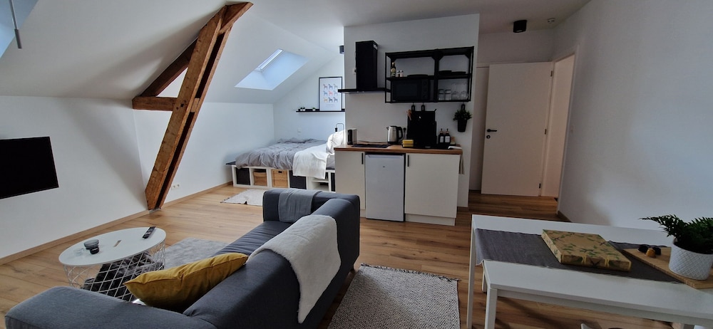 Charleroi Cozy Home