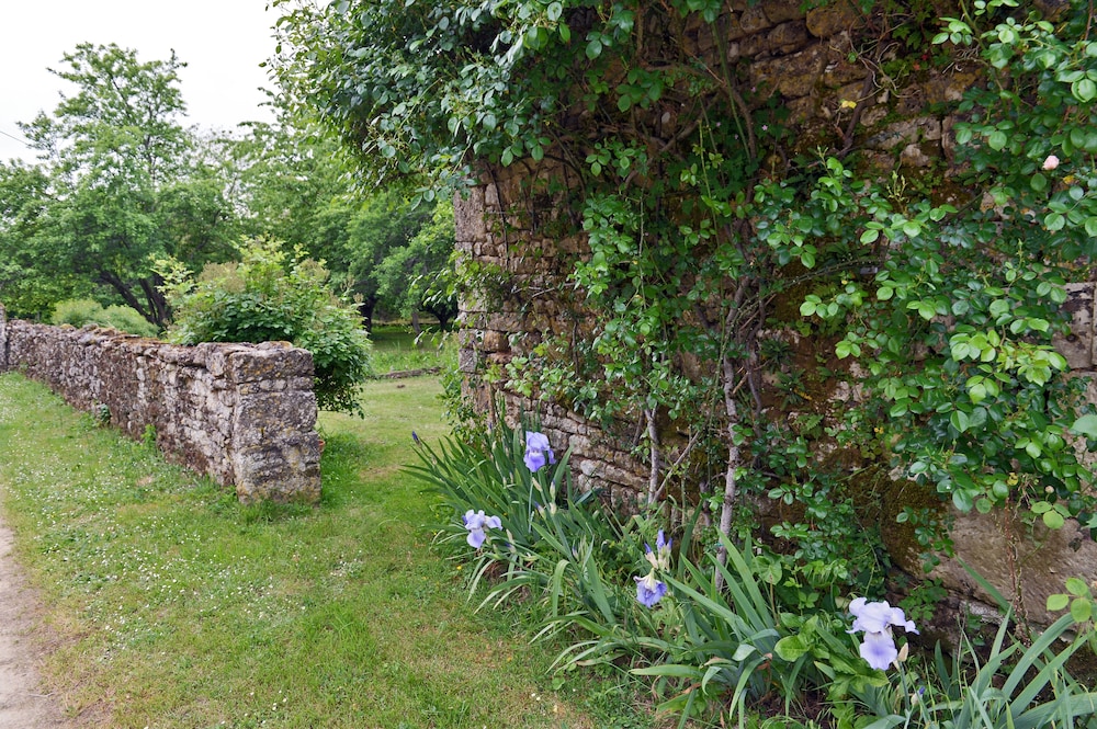 Association Le prieuré Saint Barthélémy