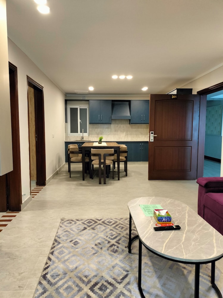 Rashha Suites