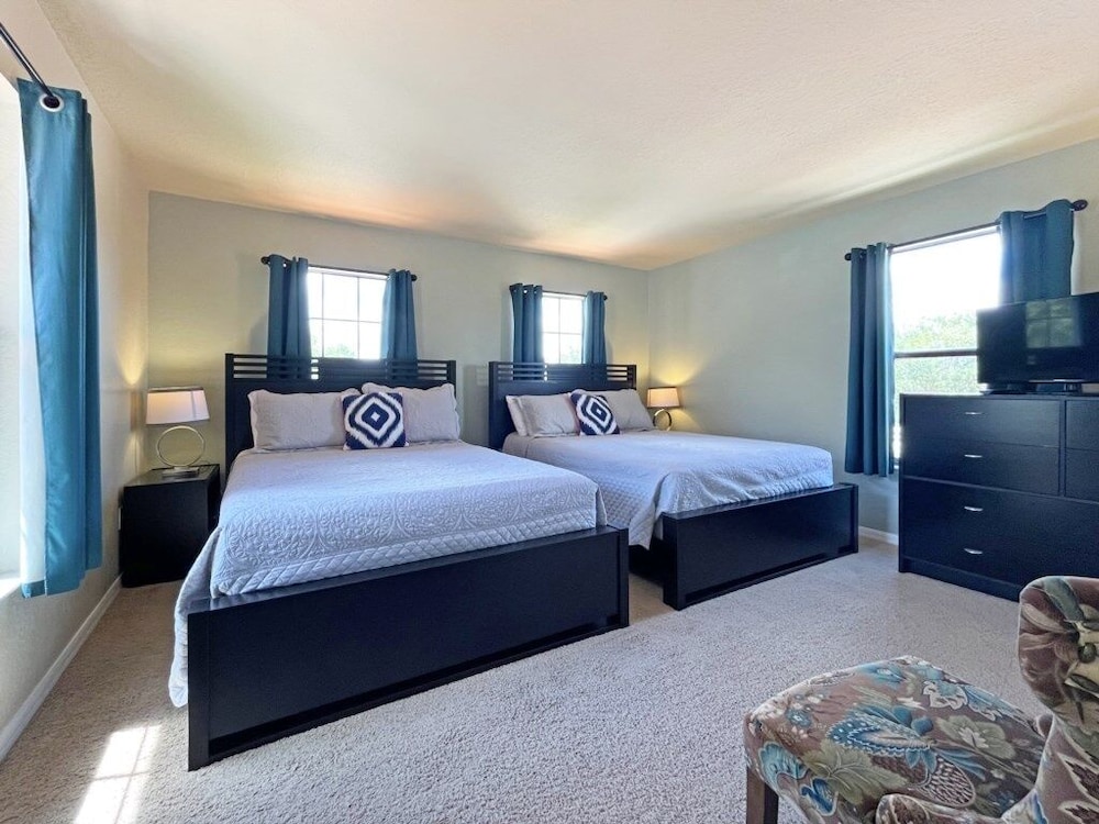 Casa Falcucci 3 Bedroom Home by RedAwning view 5