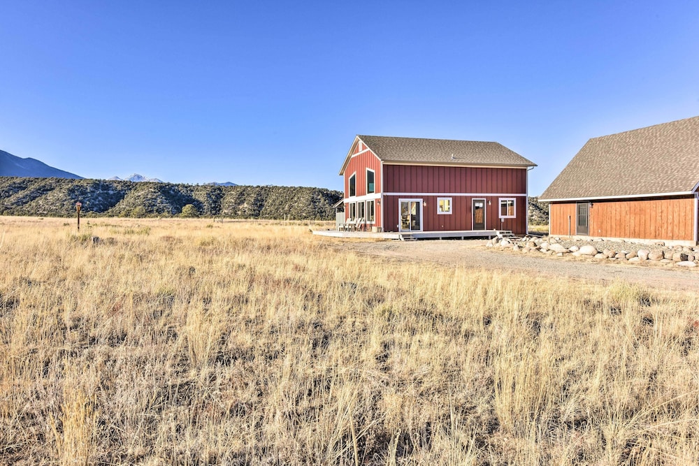 Nathrop Getaway w/ Collegiate Peak Views! - Property Image 3