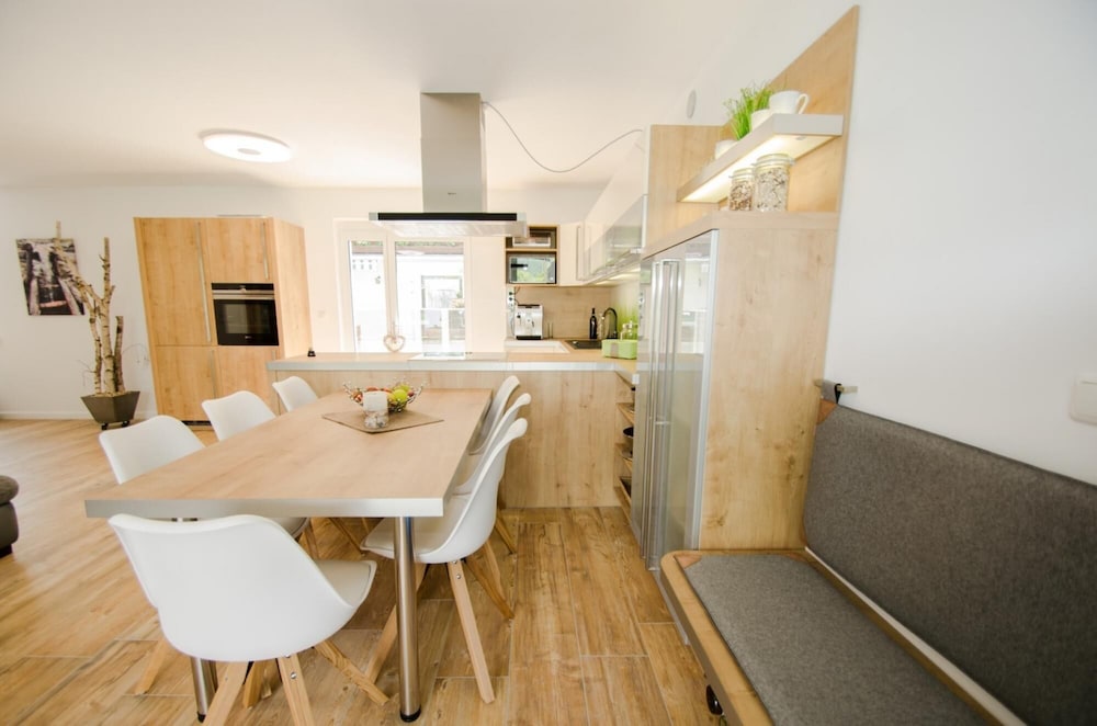 Finest Penthouse Waterside Zell am See