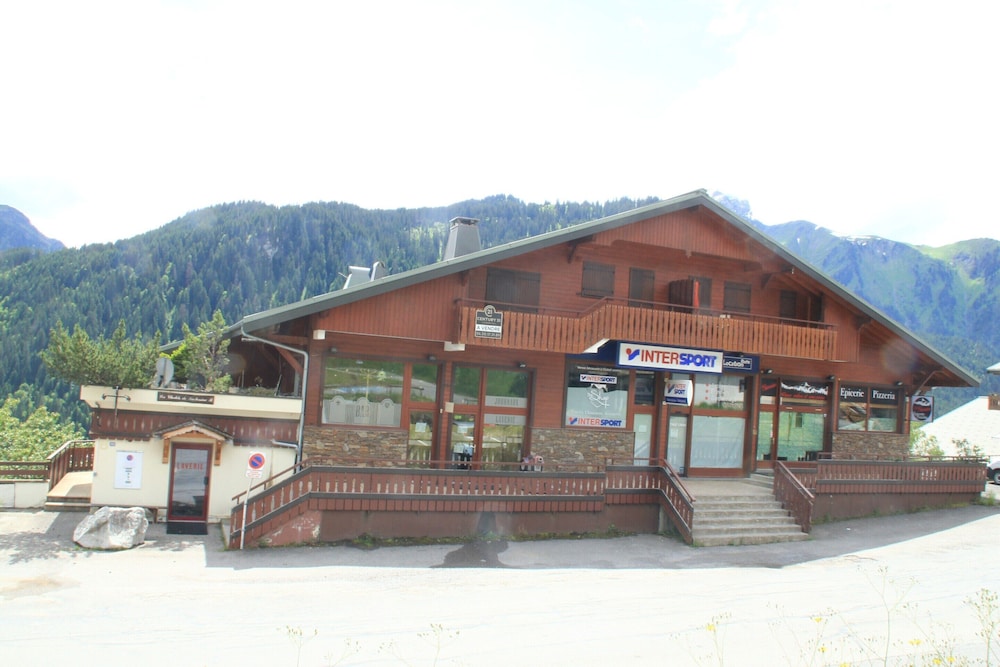 Barbessine Bbb18 SUN & Chair Lift 4 Pers