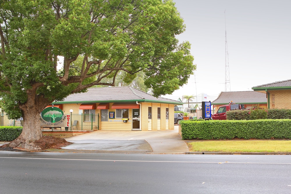 Garden City Motor Inn