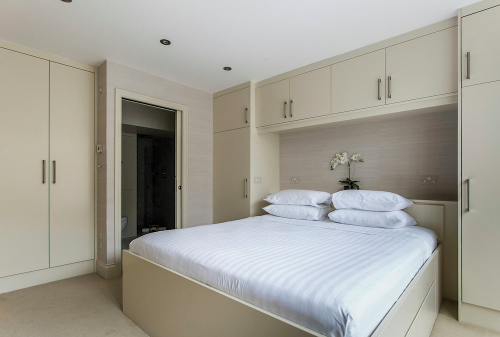 Cadogan Place IV by Onefinestay