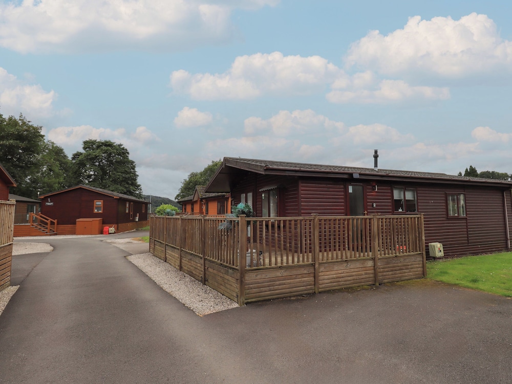 Lake View Lodge