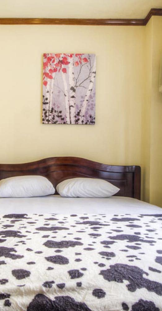 Golden Mar Hostal