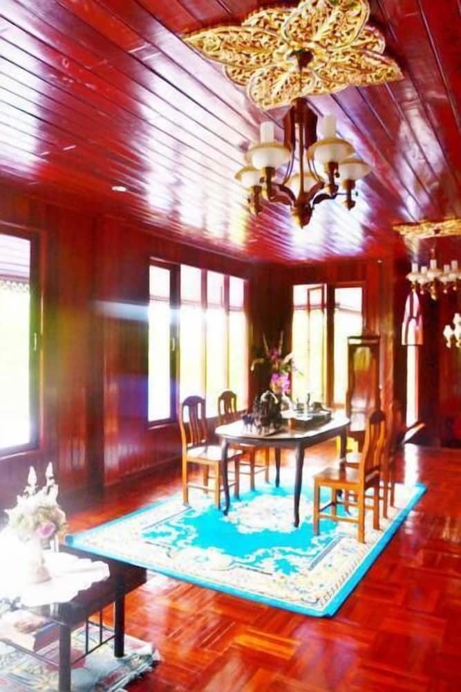 Suandarbporn Resort Mae Sot