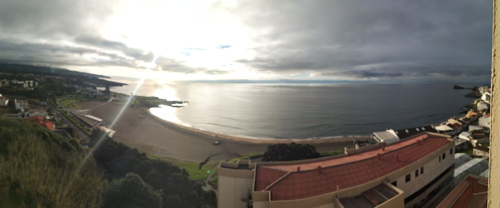 Lila Beach Apartment view 5