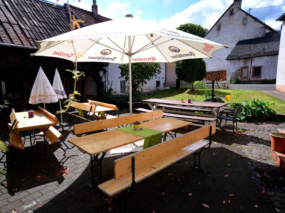 Apartment in Meisberg With In-house Catering