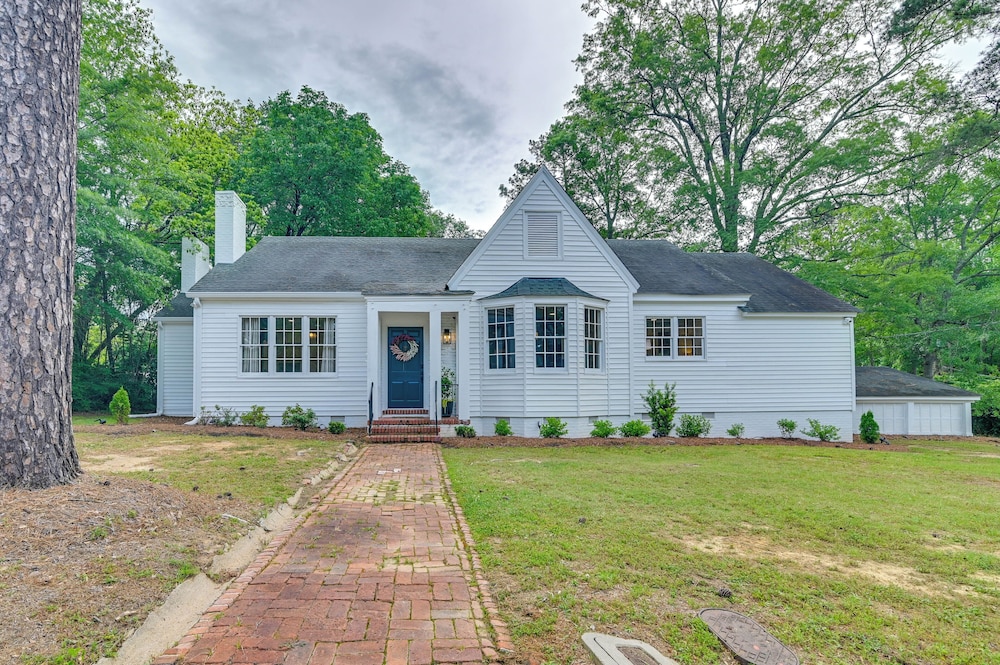 Wremy House 5 Blocks to Main St in Starkville!