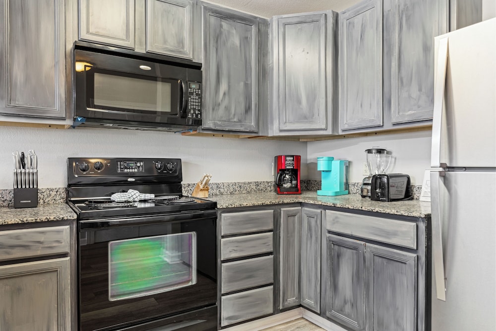 Eagles Landing 1BR Heaven