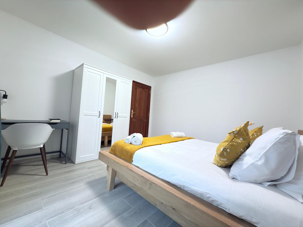 Spacious 4 bedrooms House