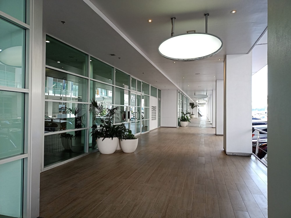 Princes Wharf Grace Apartment