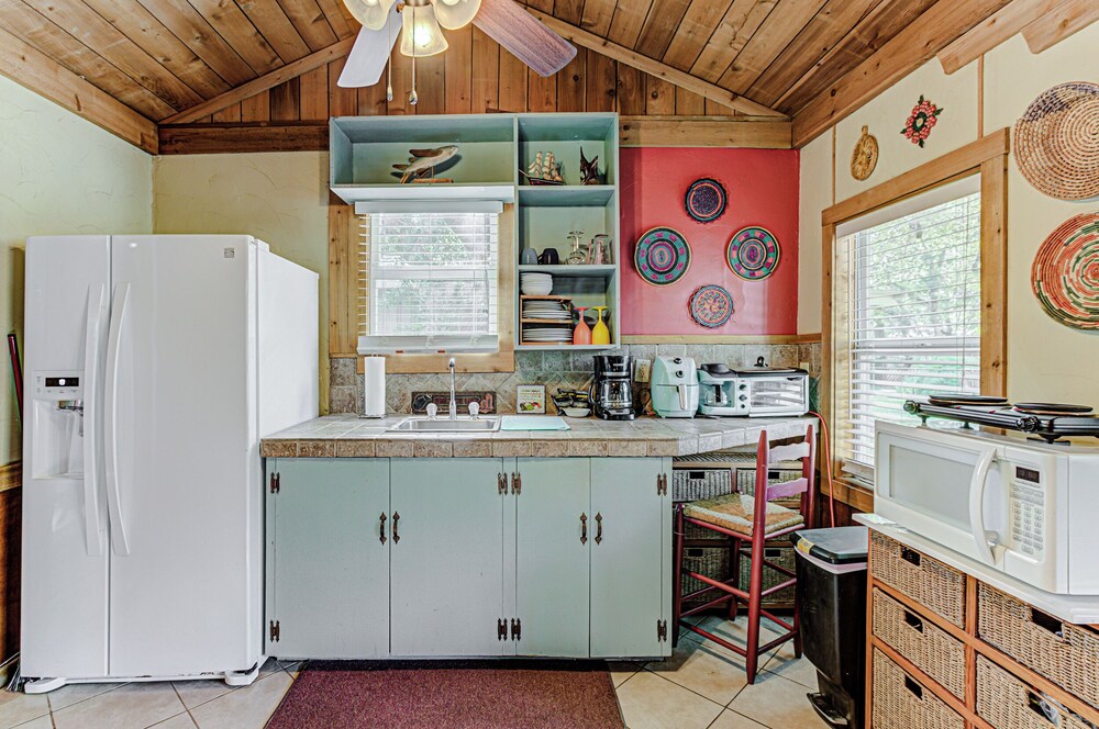 Kingsland Duo 2 Cottages in 1 w/ Lakeview! - Property Image 22
