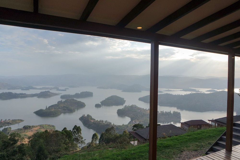 Arcadia Lodges Lake Bunyonyi