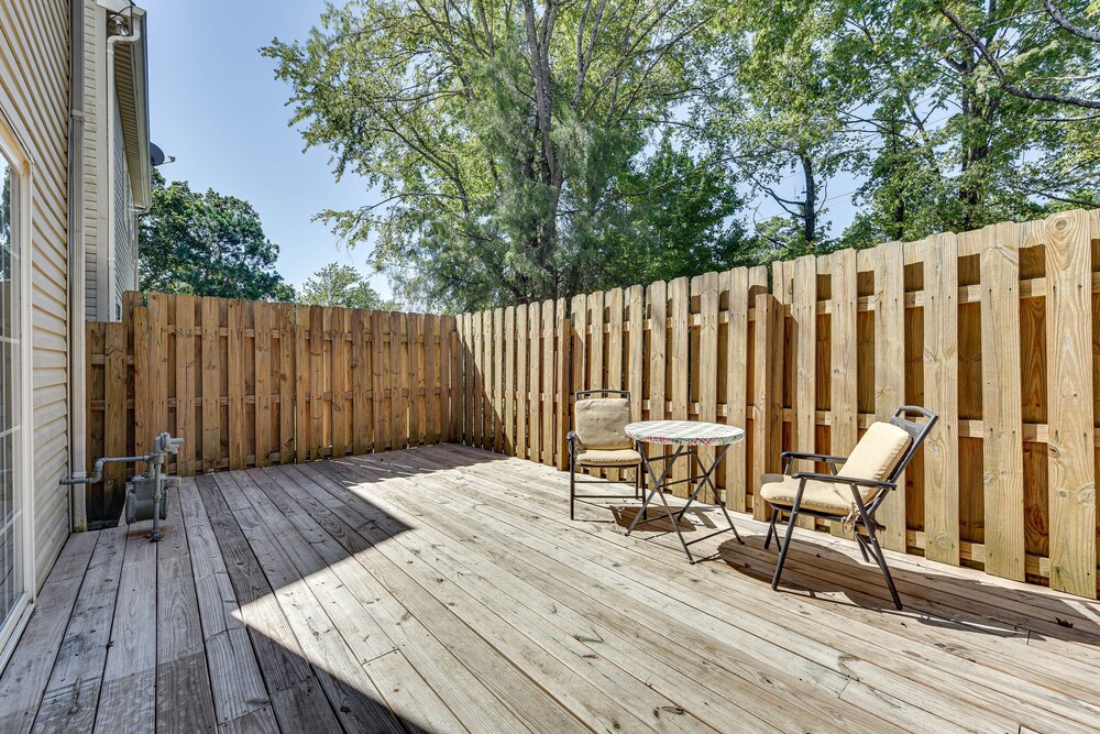 Fort Myers Vacations - Charlotte Townhome w/ Deck: 18 Mi to Downtown! - Property Image 1