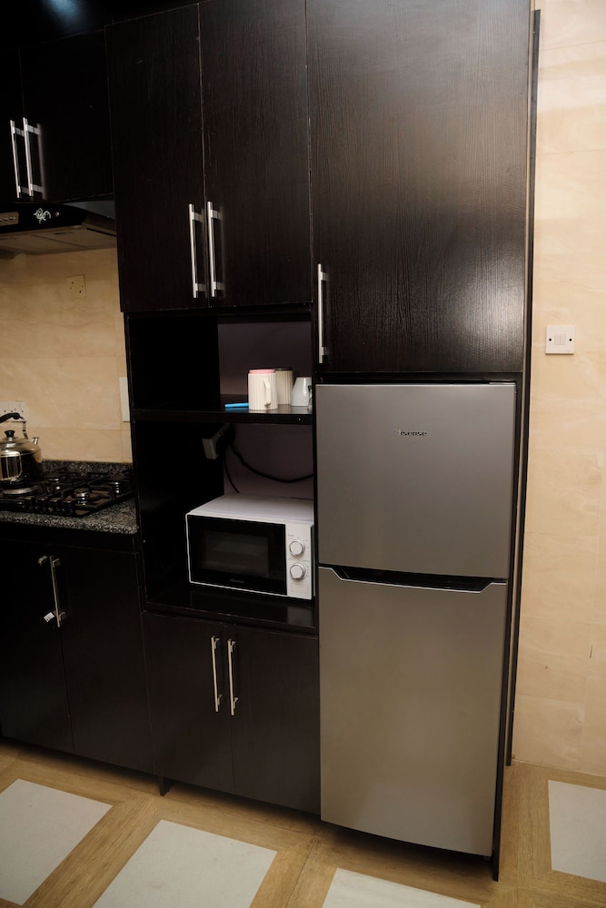 Luxurious 1 Duplex and 3 Flats Apartments, Ugbor Village RD, Benin City Nigeria