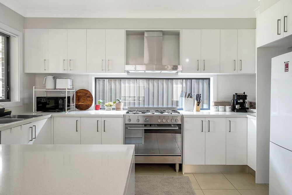 Kozyguru | Marsden Park | Charming 5Bed + Backyard