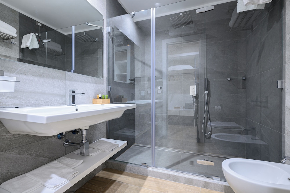 Alma Suites