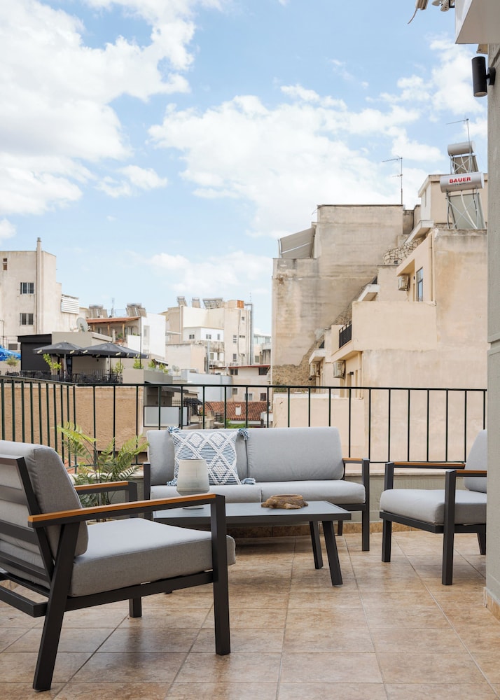 Monastiraki Urban Vista