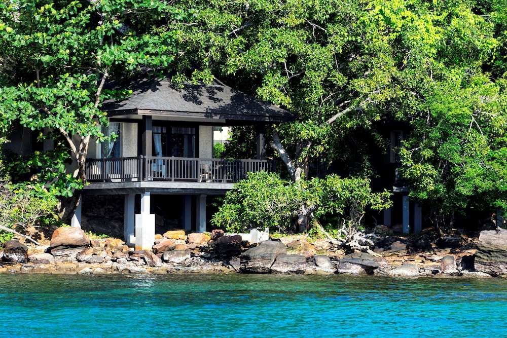 Nam Nghi Coral Peninsula Phu Quoc