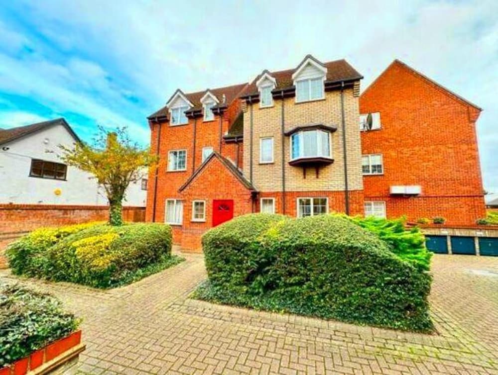 Shefford Serenity Apartment In The Heart of Town