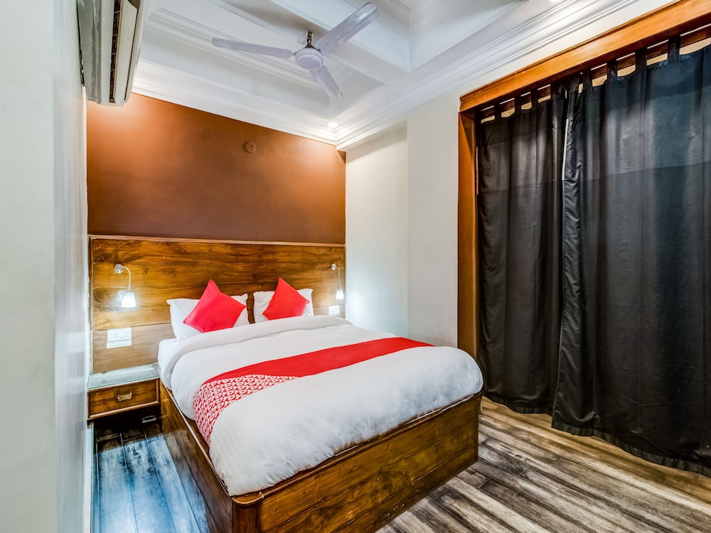 OYO 24171 Hotel Meridian view 5