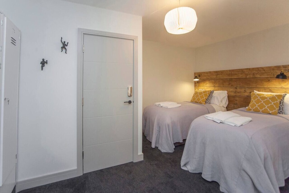 Higgihaus 3b Sleeps 4  Monday - Friday view 3