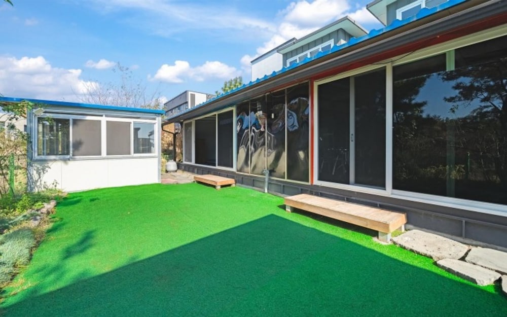 Gyeongju Camino Pool Villa Pension