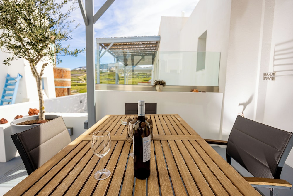 New Lux Misilia Suite & Prive Jacuzzi