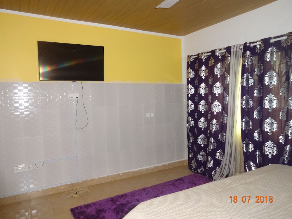 Nordik Palace Bed & Breakfast