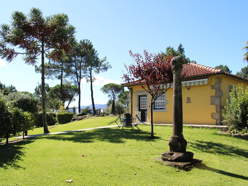 Cottage in Santa Comba With Pool view 4