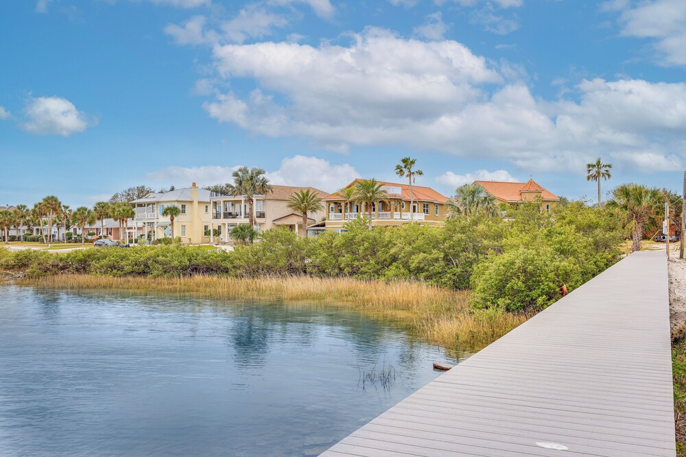 Watch Dolphins: St Augustine Gem Near Downtown!