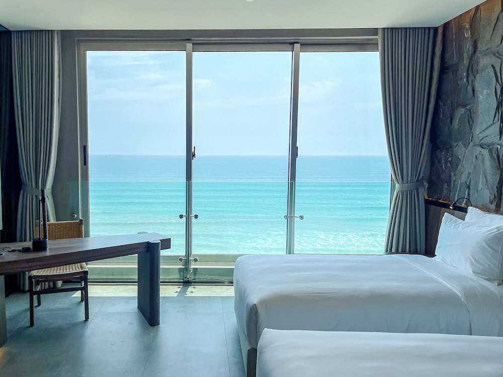 M Hotel Danang 9