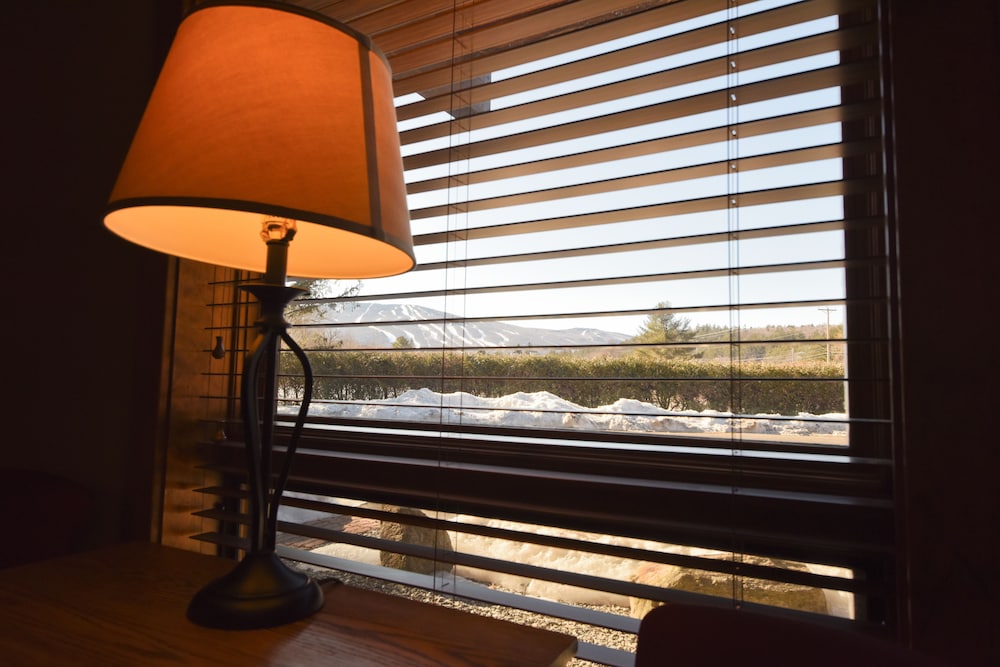 Timber Inn Motel