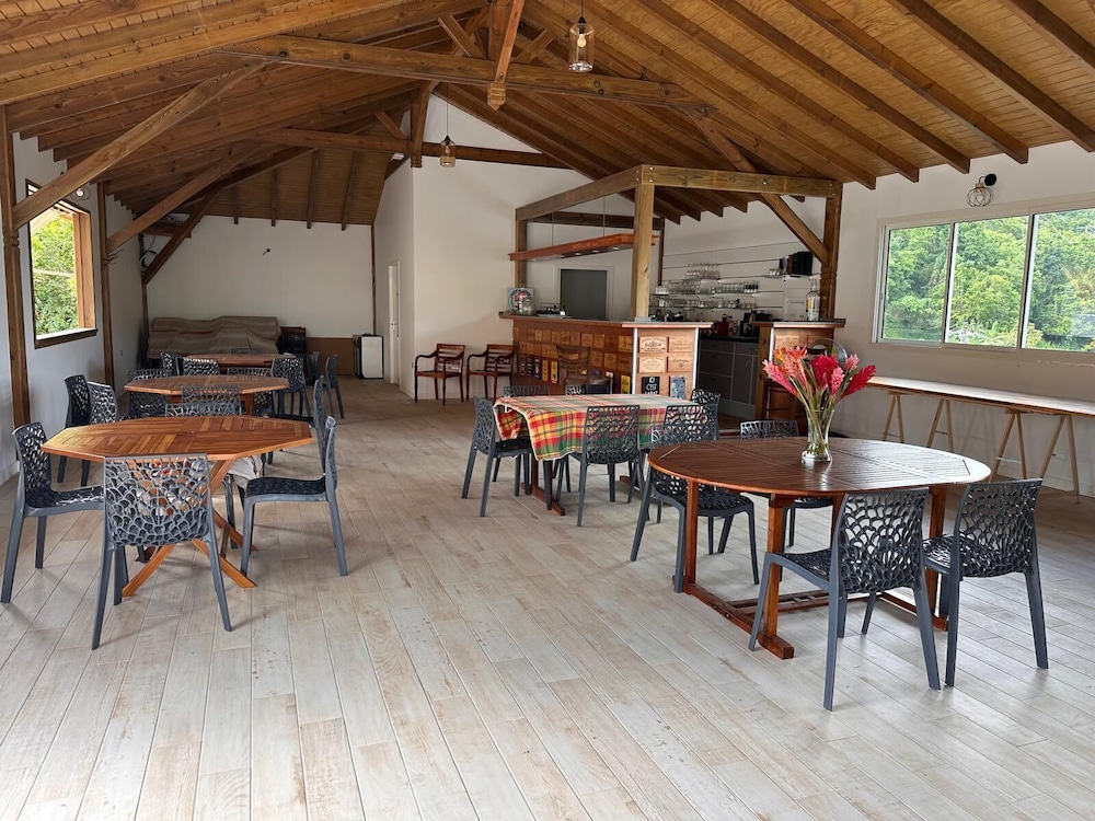 FLEUR DE CAFE RESIDENCE HOTELIERE