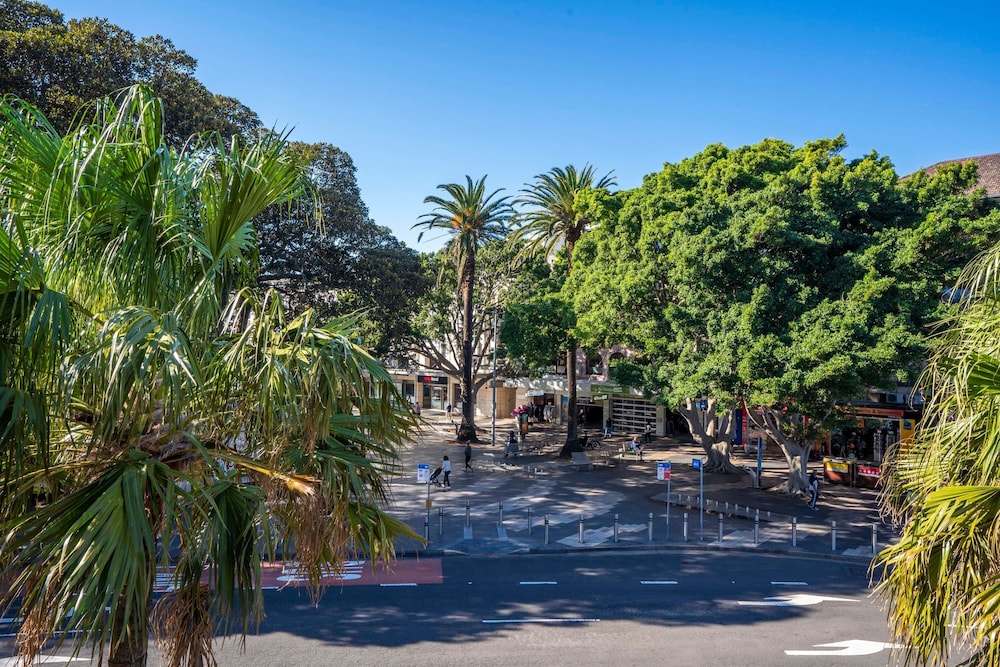 Marvelous Manly With 1 Bathrooms - Image 2