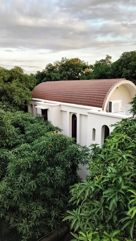 Le Casa Lion Resort - A Premium Resort In Sasan Gir